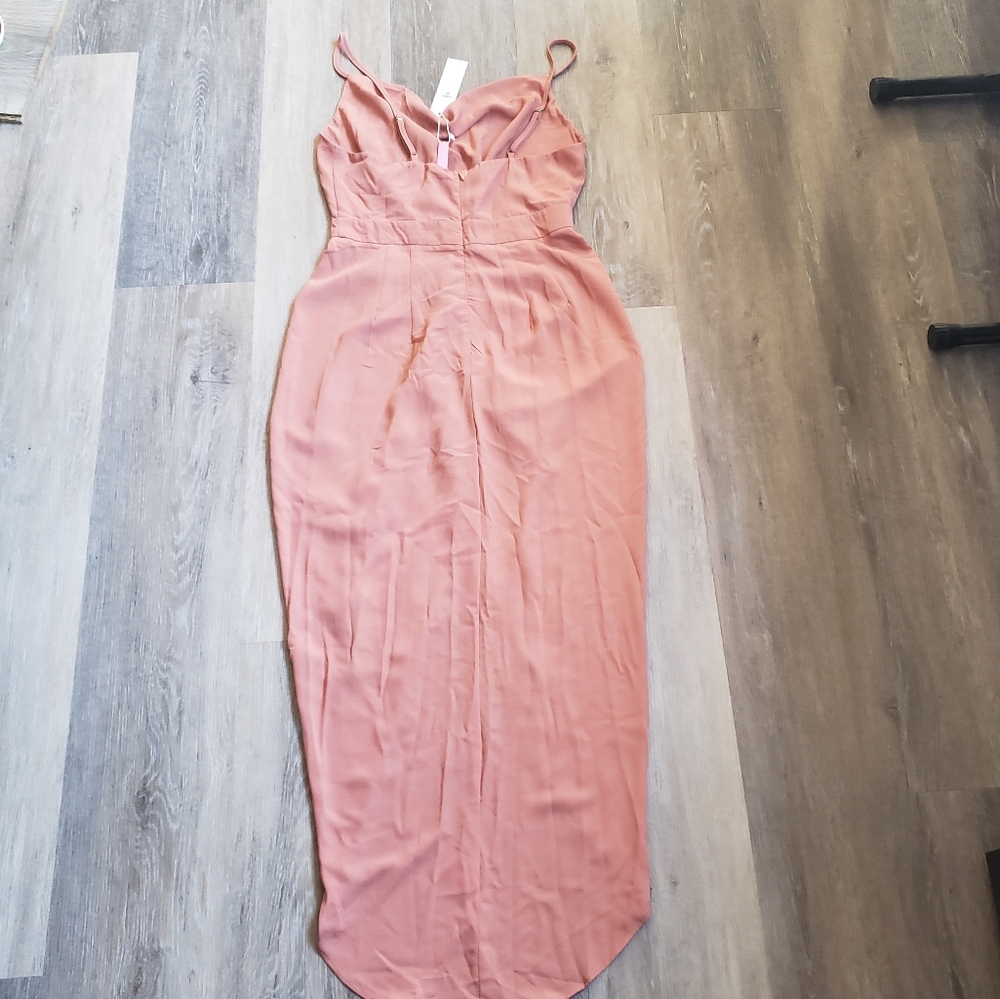 NWT DRESS - Picture 3 of 15